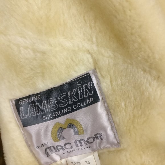 Designed in Canada, Lamb Leather Lined Shearling Coat, Fur Coat,  sz 36/S - Picture 8 of 9